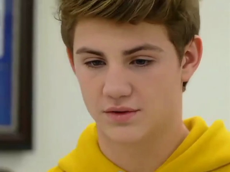 ★彡[ᴍᴏᴠɪᴇꜱ ꜱᴄᴇɴᴇꜱ]彡