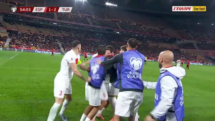 Les Turcs créent la sensation et mènent face à l'Espagne - Foot - Qualif. Coupe du monde