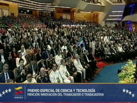 Premio Especial de Ciencia y Tecnología mención: Mujer y Niña de la Ciencia
