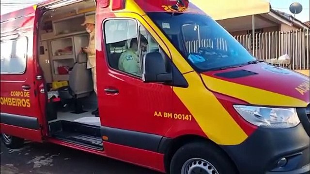 Menino de 7 anos sofre queda e é socorrido pelo Siate no Bairro Guarujá