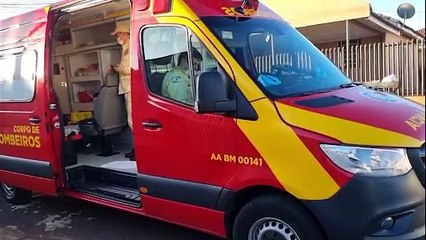 Menino de 7 anos sofre queda e é socorrido pelo Siate no Bairro Guarujá