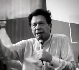 ‏" ہر دور میں یزید ہوتے ہیں جو لوگوں کو ڈرا دھمکا کے، خوف طاری کر کے اور دہشت پھیلا کر کنٹرول کرتے ہیں۔ میرے پاکستانیو، یاد رکھو "لا الہ الا اللہ" - کوئی نہیں ہے خدا اللہ کے سوا۔" کپتان عمران خان