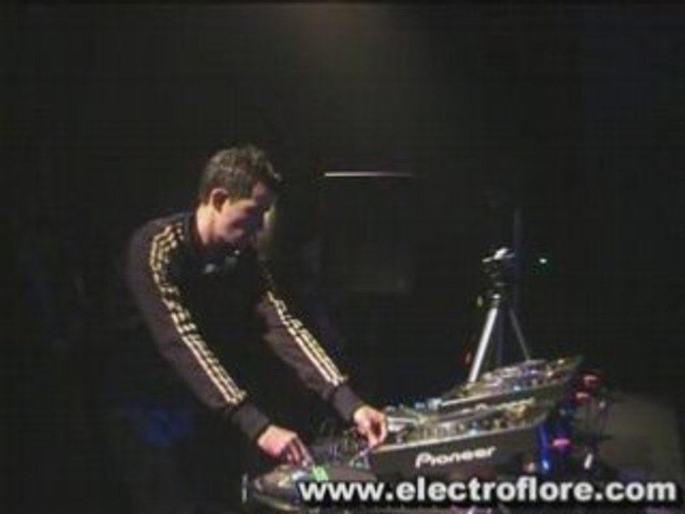 Mathieu Bouthier @ Electro Flore part 2