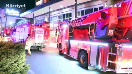 Sultangazi'de 27 katlı otelde yangın: 4 kişi hastaneye kaldırıldı