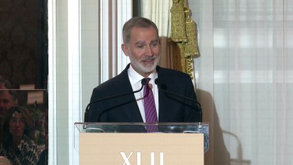 La impagable reacción de la reina Letizia cuando el rey Felipe, en pleno discurso y entre risas, ha desvelado sus gustos musicales