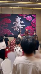 Reborn, I dumped my cheating husband and was spoiled like a queen by the cold CEO who loved me!