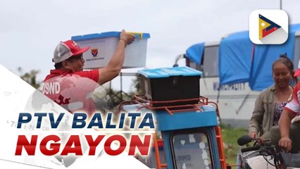 DSWD, patuloy sa pamamahagi ng family food packs sa mga nasalanta ng bagyo