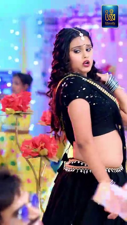 Patari Kamariya 😍 | Poora Song Dekho Maja Ayega