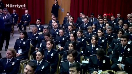 Bakan Yerlikaya duyurdu! Polisler için zorunlu 2. şark kaldırılıyor