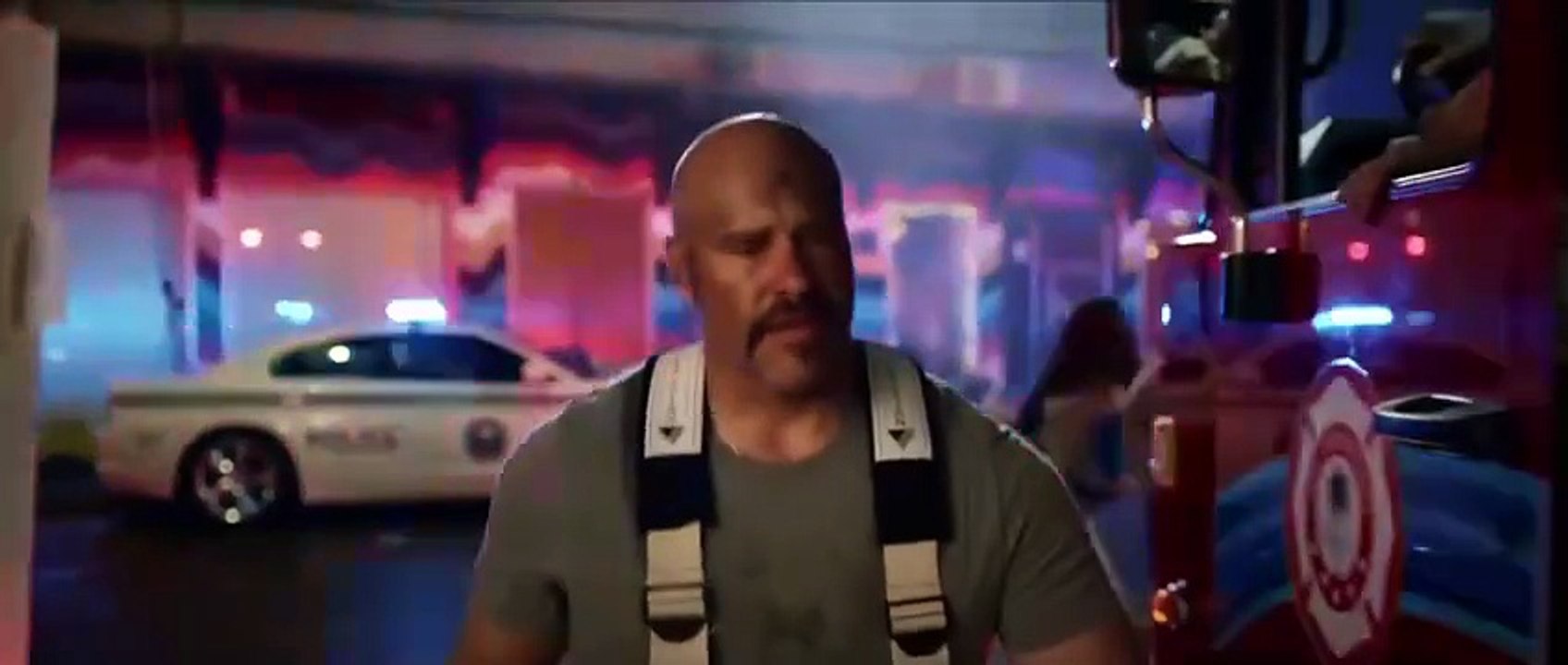 {Clube da Luta para Mulheres} {Chick Fight} Quando Anna Wyncomb é apresentada a um clube de luta clandestino só de mulheres para mudar a confusão de sua vida.