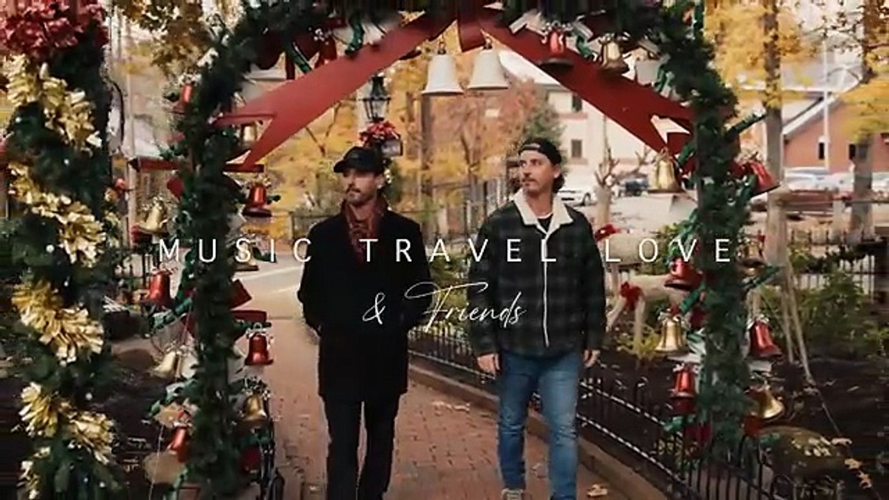 Christmas Is Everywhere - Music Travel Love & Friends