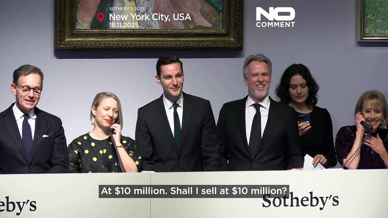 Toilette aus massivem Gold erzielt bei Auktion zwölf Millionen Dollar