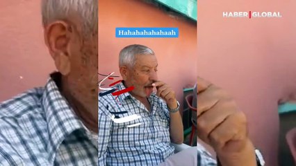 Ailesinde dil çıkartma efektini deneyen gencin videosu viral oldu