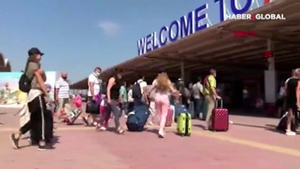 Antalya'ya uçakla gelen turist sayısı 7 milyonu aştı
