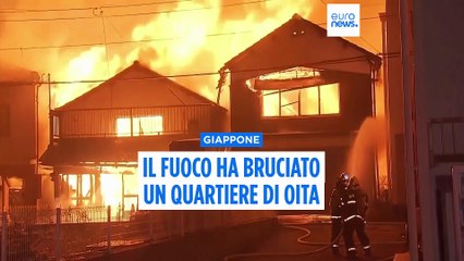 Giappone, un incendio brucia un quartiere a Oita: oltre 170 persone evacuate e un disperso