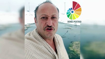 Sivas'ta karlı havada 13 derecelik suya girdi