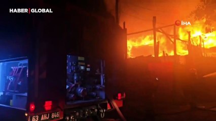 Şanlıurfa'da iş yerinde korkutan yangın