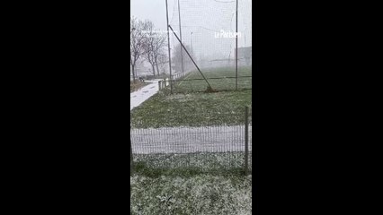 Les premiers flocons de la saison tombent sur l’est de la France