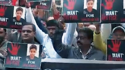 टीचर्स से परेशान छात्र ने द‍िल्ली के मेट्रो स्टेशन से कूदकर दी जान