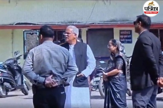 रायपुर सेंट्रल जेल पहुंचे भूपेश बघेल