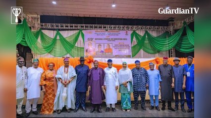 FG drops mother tongue policy, redirects schools to english led learning