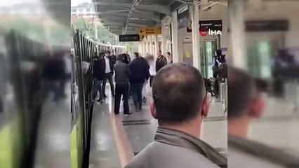 Bursa\'da metroda koltuk tartışması