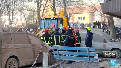 Ataques rusos en varias ciudades de Ucrania dejan más de una decena de muertos