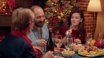 Natale 2025, gli italiani puntano su qualità e sostenibilità