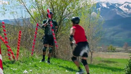 Finding Mr Christmas S02E04 (2025)