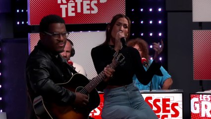 Vitaa chante "Viens on essaie" en live