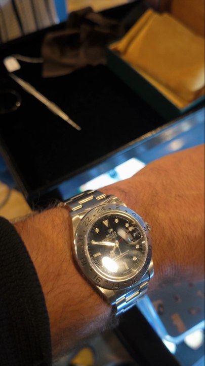 Au détour d’un stand lors du dernier salon du vintage  #salonduvintage #horlogerie #vintage