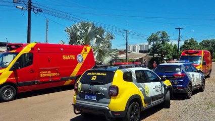 Casal de moradores de rua é espancado a pauladas por populares após suspeita de furto no Santa Cruz