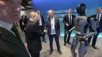AI-powered robot dances for Putin days after another Russian robot stumbles