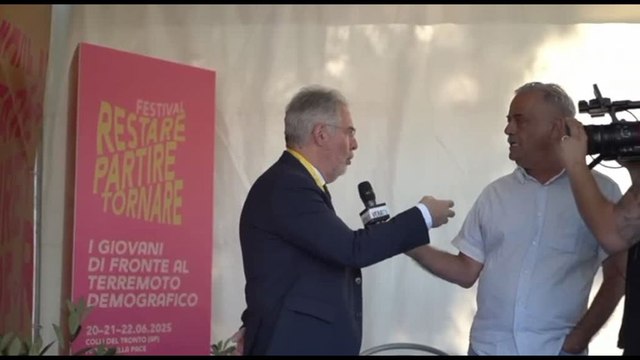 Restare, partire, tornare - Il roadshow, prima tappa a Macerata