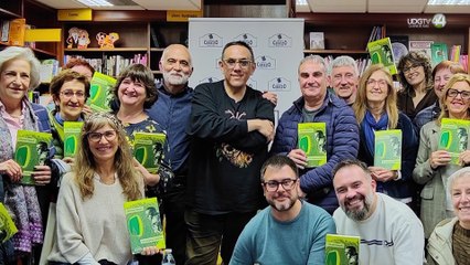 Alberto Chimal aborda la intrusión tecnológica y la IA en su nuevo libro Las máquinas enfermas