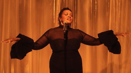 Alex Isley “Hands” (Live Performance) | Open Mic