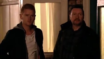 Corrie Pat Phelan Warns Gary Windass & Owen Armstrong 3rd March 2014 Ep 2
