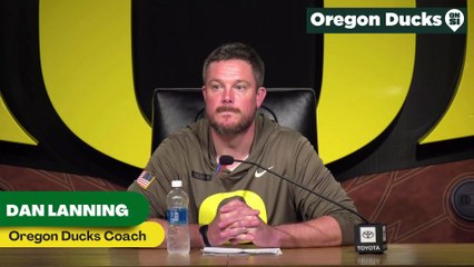 Oregon Ducks discuss plays from Wide Receiver Jeremiah McClellan