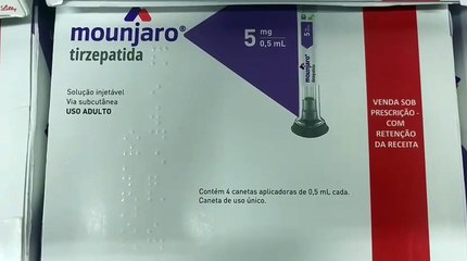 Mulher é levada à delegacia com quase 30 caixas de Moujaro, avaliadas em R$60 mil; veja