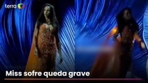 Miss Jamaica sofre queda durante desfile no Miss Universo é retirada em maca do palco