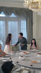 She knew their marriage was fake, but when she signed to leave, elegant CEO broke down at her door