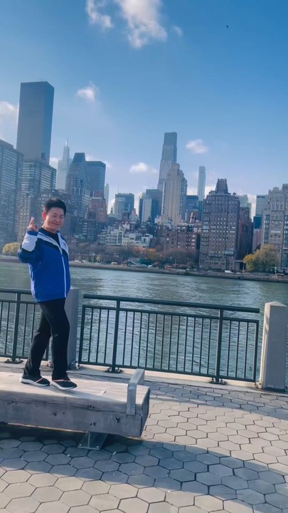 Nelson Wang, a resident of Roosevelt Island, is a happy and contented Chinese-American citizen. This video was shot on November 19, 2025.