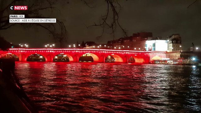Plusieurs monuments parisiens illuminés en rouge pour alerter sur les chrétiens persécutés