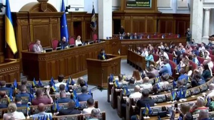 Ucrania: destituidos ministros de Justicia y Energía por escándalo de corrupción