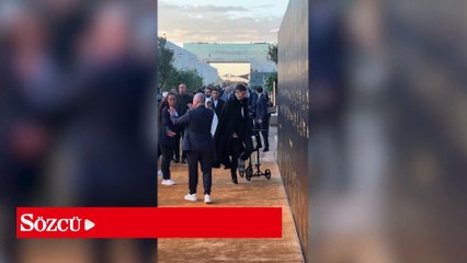 Hakimi, ödül törenine özel scooter’ıyla katıldı