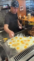 The Most Crowded Street Food Stall!