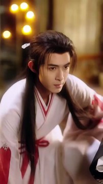 Dans sa vie antérieure, l'empereur avait été trompé par un homme malfaisant et Daiwa lui avait sauvé la vie en tant qu'esclave.