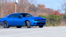 2026 Dodge Charger Scat Pack Coupé in Bludicrous Blue – Twin-Turbo-Power mit 550 PS