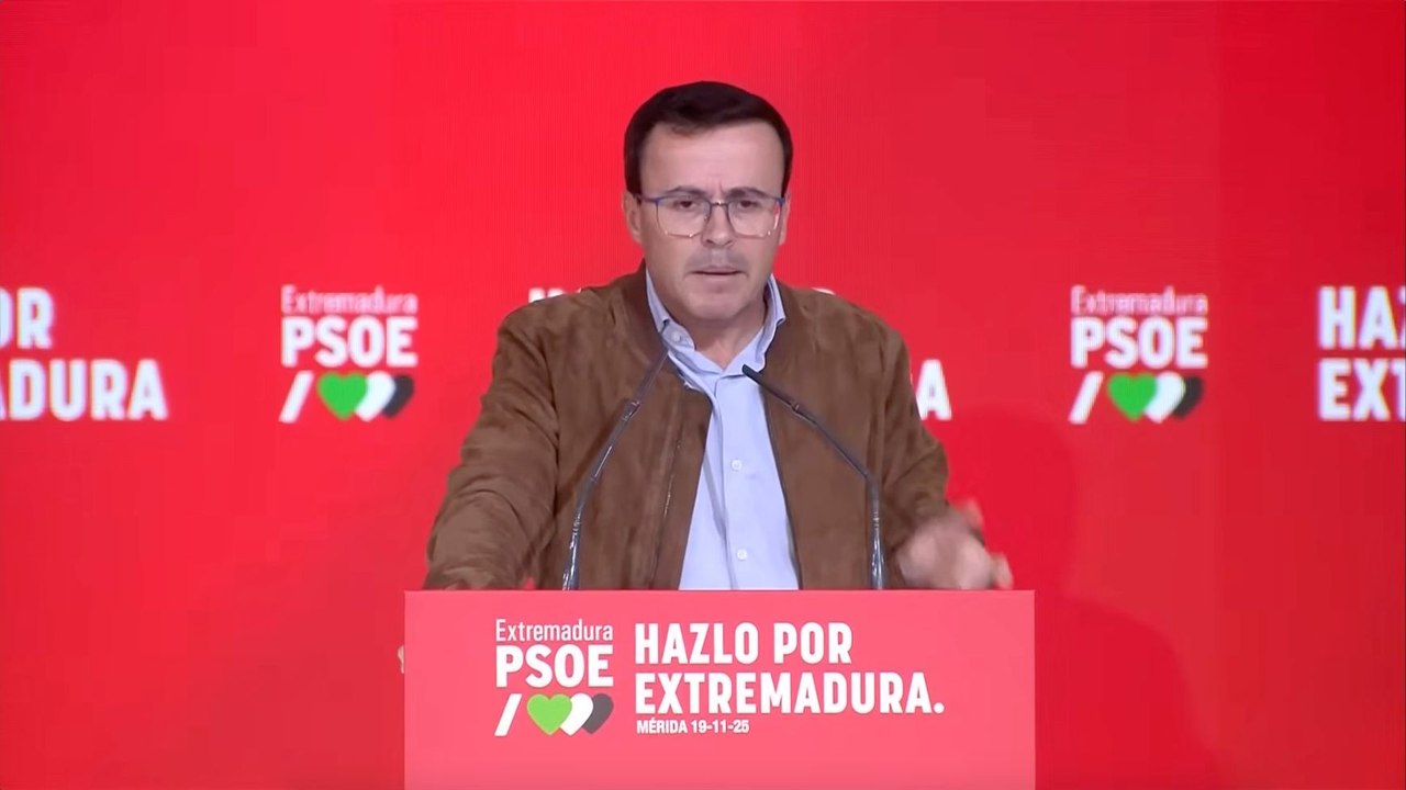 ¡Qué esperpento! El imputado Miguel Ángel Gallardo (PSOE) se victimiza en un mitin ante las denuncias de Manos Limpias: "Lo he pasado muy mal"