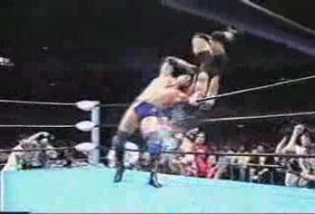 AJPW - Rob Van Dam vs. Dan Kroffat